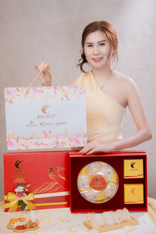 Hộp quà yến sào Zii Yến